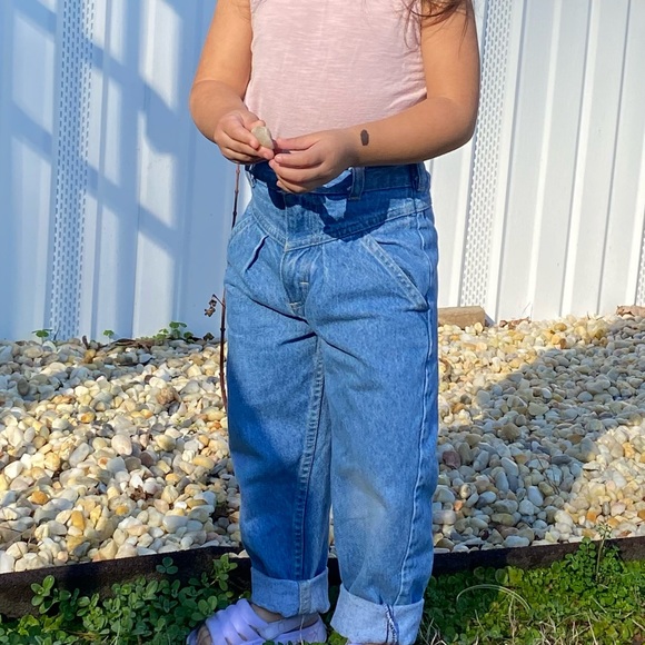 Light Blue Jeans - Picture 2 of 5